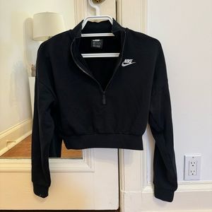nike sweatshirt